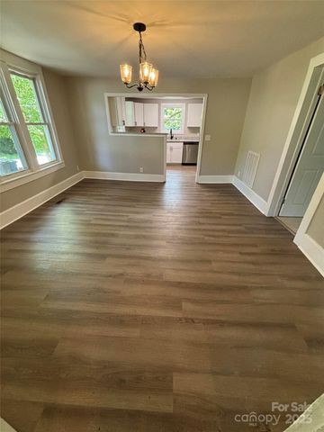 638 Old Salisbury Road, Statesville, NC 28677