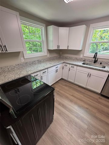 638 Old Salisbury Road, Statesville, NC 28677
