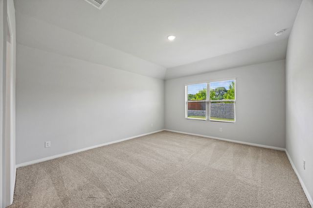 556 Stone Hollow Drive, Van Alstyne, TX 75495