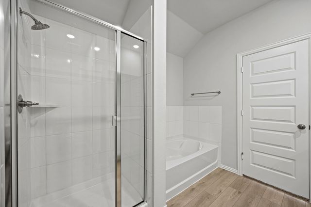 556 Stone Hollow Drive, Van Alstyne, TX 75495