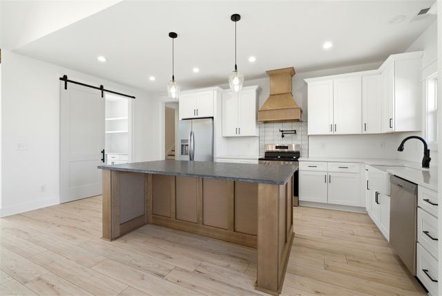 130 Roddy Road, Shelbyville, TN 37160