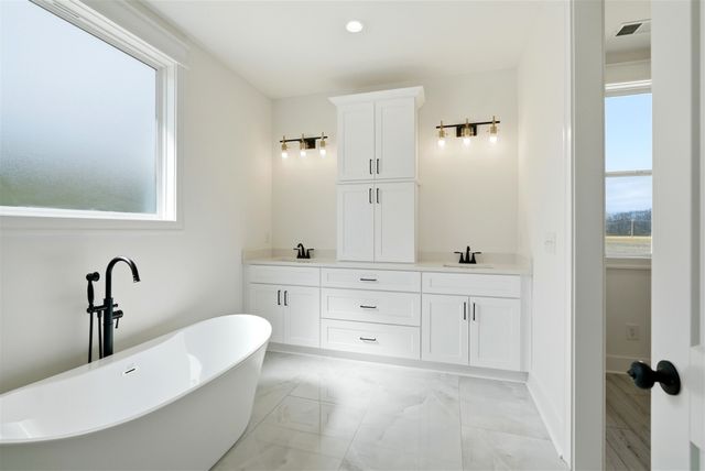 130 Roddy Road, Shelbyville, TN 37160