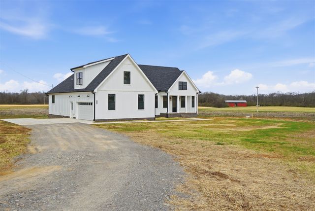 130 Roddy Road, Shelbyville, TN 37160