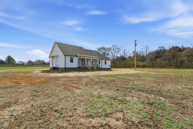 130 Roddy Road, Shelbyville, TN 37160