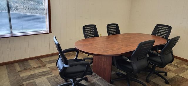 41 Terence Dr, Pleasant Hills, PA 15236