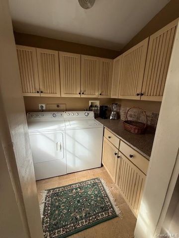 225 Christian Avenue, Stony Brook, NY 11790