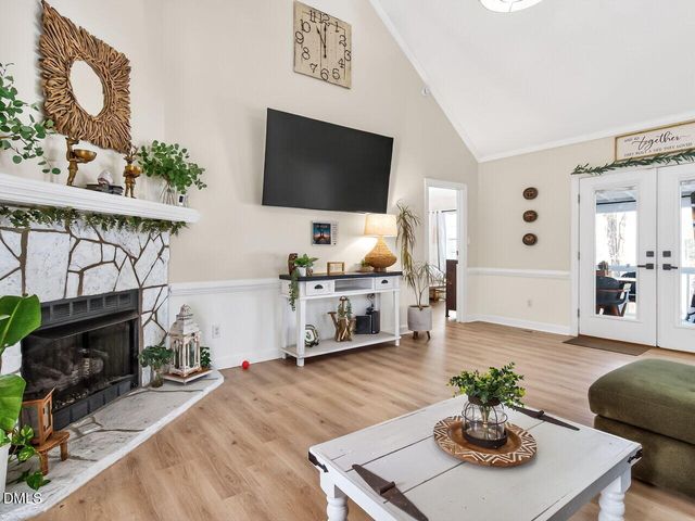 140 Baron Circle, Youngsville, NC 27596