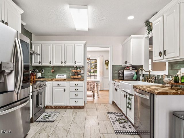 140 Baron Circle, Youngsville, NC 27596