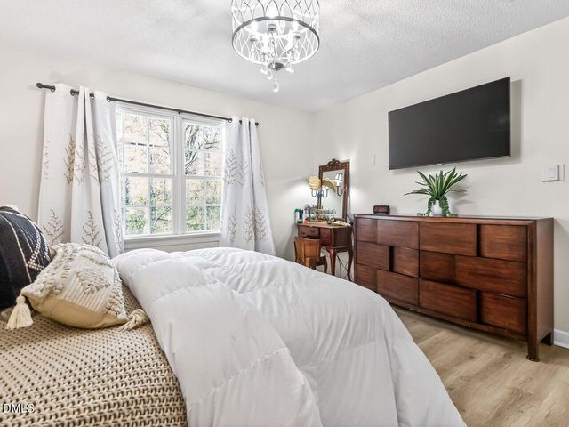 140 Baron Circle, Youngsville, NC 27596