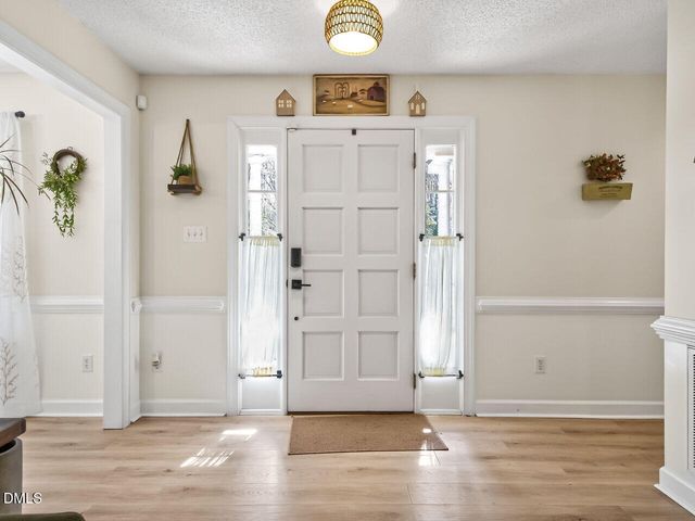 140 Baron Circle, Youngsville, NC 27596