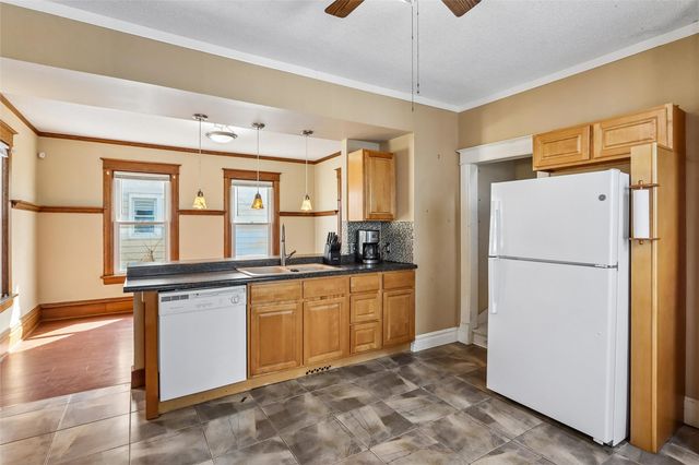 846 15th Street SE, Cedar Rapids, IA 52403