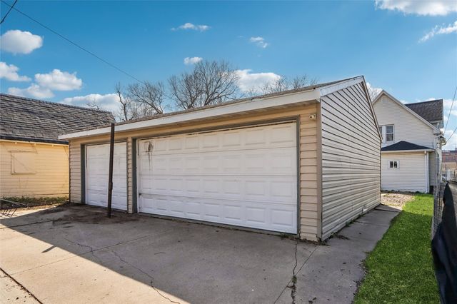 846 15th Street SE, Cedar Rapids, IA 52403