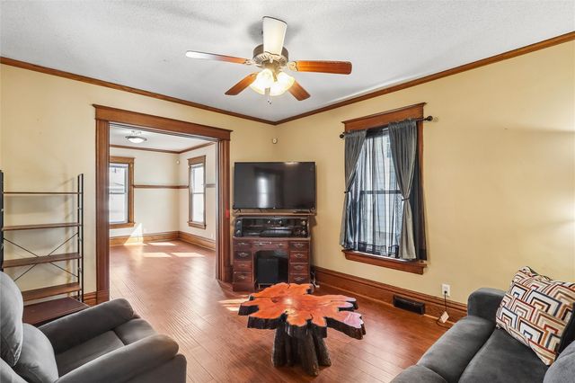 846 15th Street SE, Cedar Rapids, IA 52403