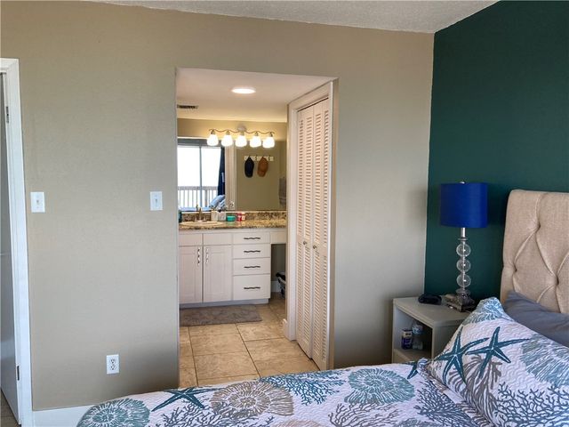 4000 Surfside Blvd 510, Corpus Christi, TX 78402