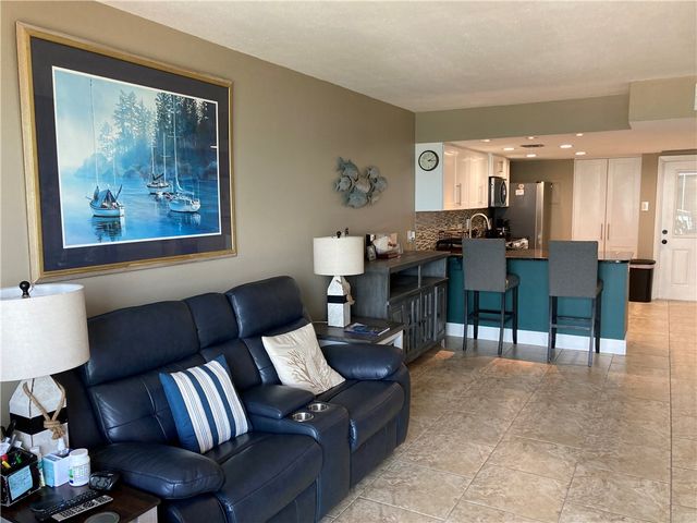 4000 Surfside Blvd 510, Corpus Christi, TX 78402
