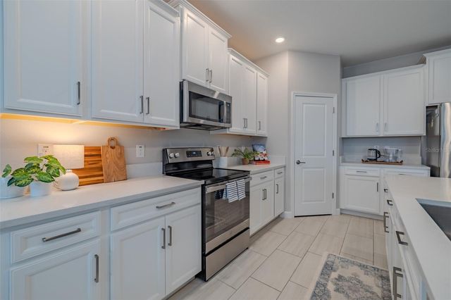 10394 TUPPER CAY DRIVE, San Antonio, FL 33576