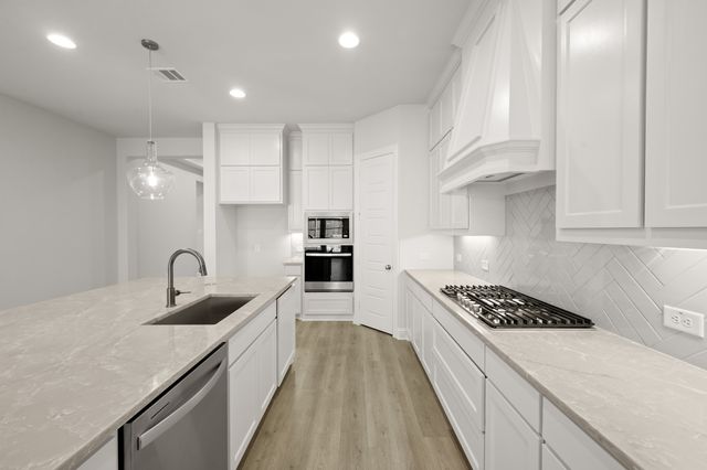 1417 Ripple Glass Boulevard, Midlothian, TX 76065