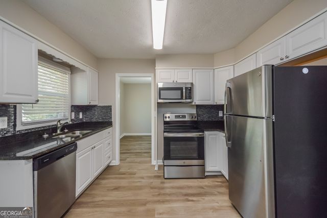 6950 Carleen Court, Lithonia, GA 30038