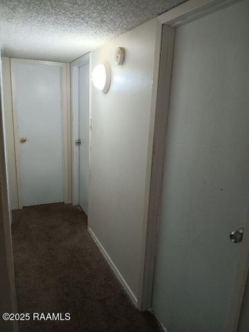 215 Lodge Drive, Lafayette, LA 70506