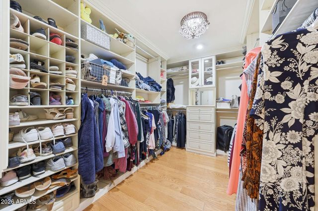 2320 E LINCOLN Way, Phoenix, AZ 85020