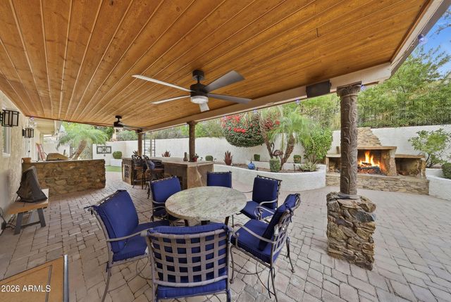 2320 E LINCOLN Way, Phoenix, AZ 85020