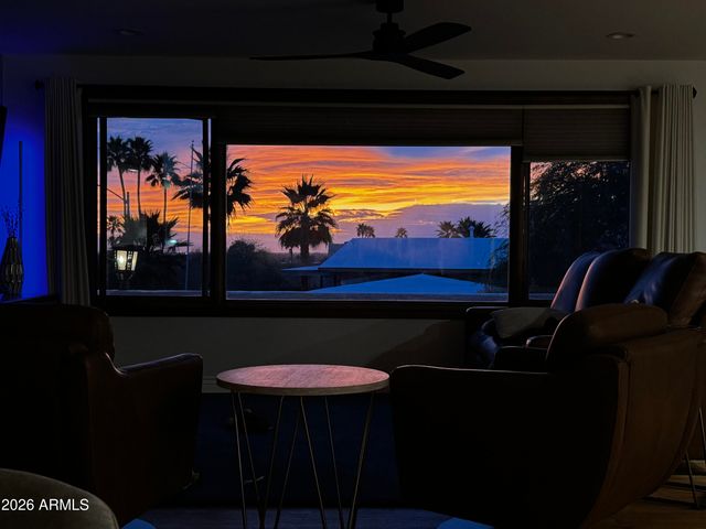 2320 E LINCOLN Way, Phoenix, AZ 85020