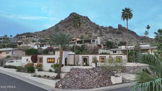 2320 E LINCOLN Way, Phoenix, AZ 85020