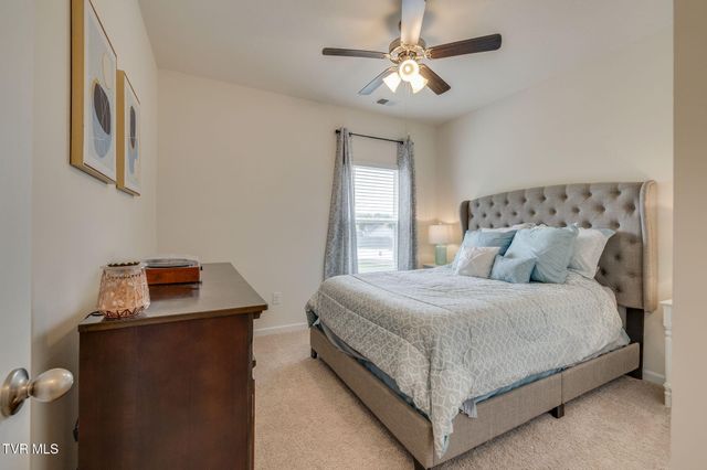 806 Barley Loop, Jonesborough, TN 37659