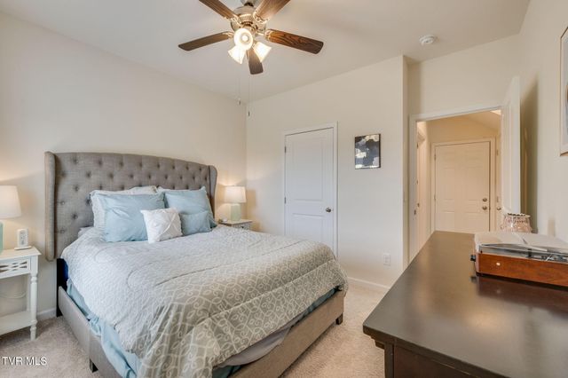 806 Barley Loop, Jonesborough, TN 37659