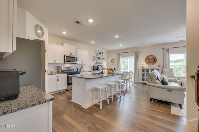 806 Barley Loop, Jonesborough, TN 37659