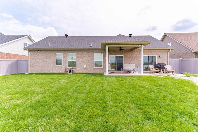 5512 Abbe Wood Drive, Newburgh, IN 47630