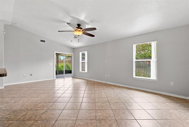 1079 SUNSHINE WAY SW, Winter Haven, FL 33880