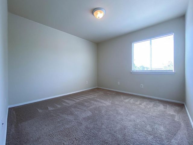 18000 Great Basin Ave, Pflugerville, TX 78660