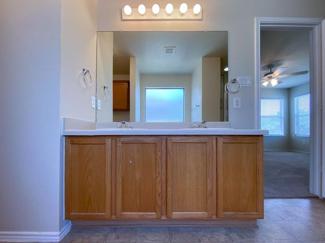 18000 Great Basin Ave, Pflugerville, TX 78660