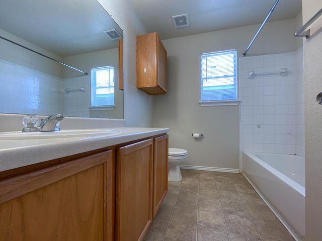 18000 Great Basin Ave, Pflugerville, TX 78660