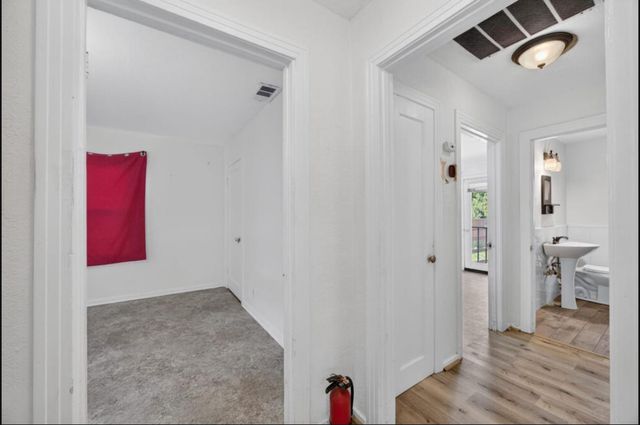 2709-2711 Walnut Ave, Carmichael, CA 95608