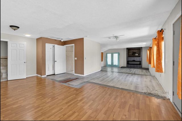 2709-2711 Walnut Ave, Carmichael, CA 95608