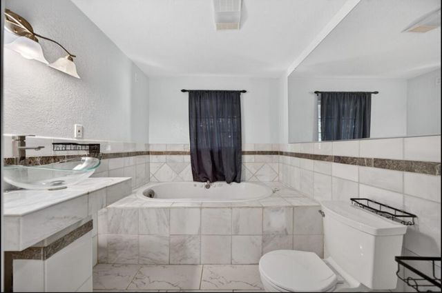 2709-2711 Walnut Ave, Carmichael, CA 95608