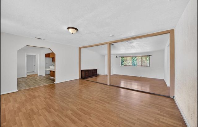 2709-2711 Walnut Ave, Carmichael, CA 95608