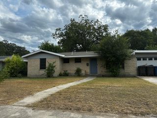 4714 Lakewood, San Antonio, TX 78220