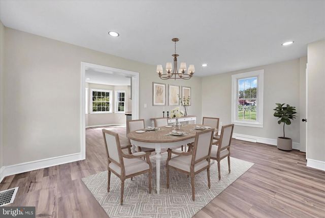 122 SKYLINE DR, Reading, PA 19606
