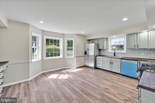 122 SKYLINE DR, Reading, PA 19606