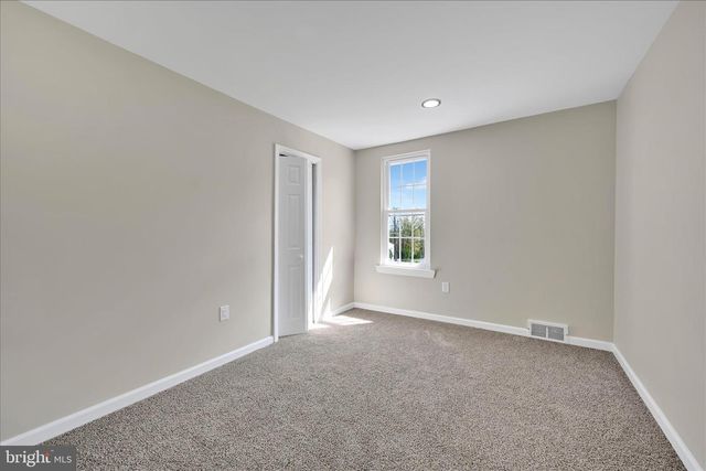 122 SKYLINE DR, Reading, PA 19606