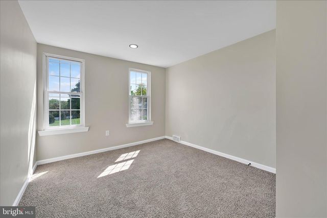 122 SKYLINE DR, Reading, PA 19606