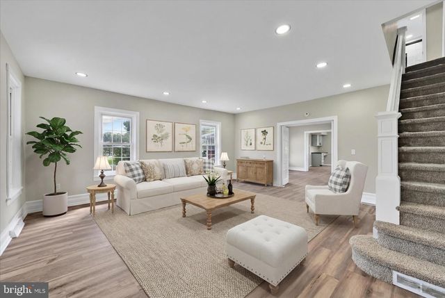 122 SKYLINE DR, Reading, PA 19606