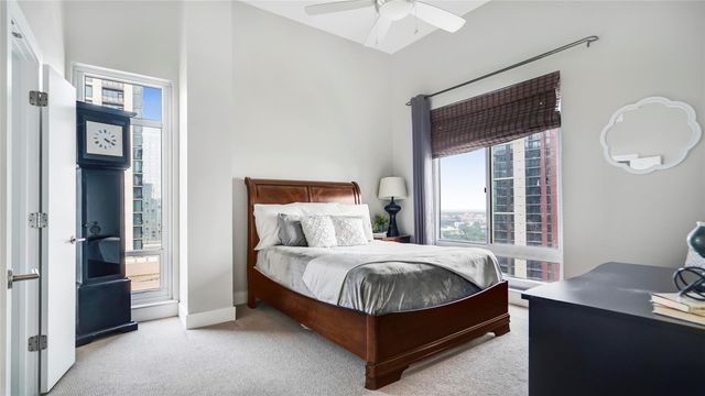 603 Davis ST 2204, Austin, TX 78701