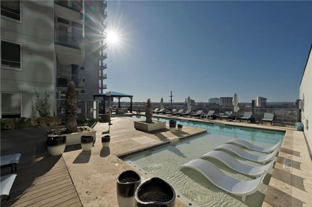 603 Davis ST 2204, Austin, TX 78701