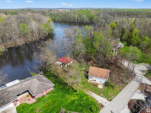 51293 Antone Road, Bristol, IN 46507