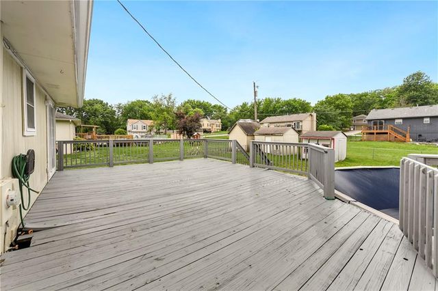 15810 Valentine Street, Belton, MO 64012