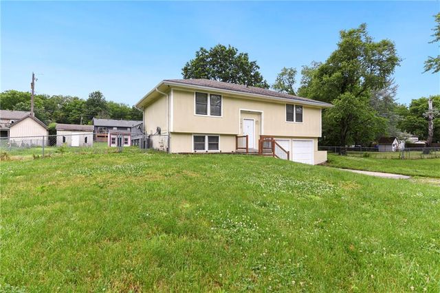 15810 Valentine Street, Belton, MO 64012